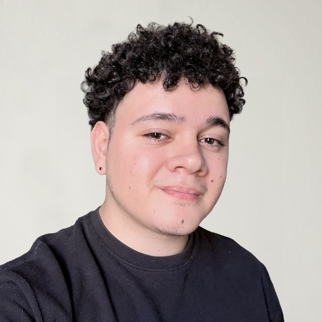 VNM - Headshoot - Juan Rincon